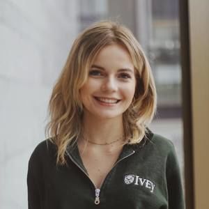 Meet your Posher, Martina